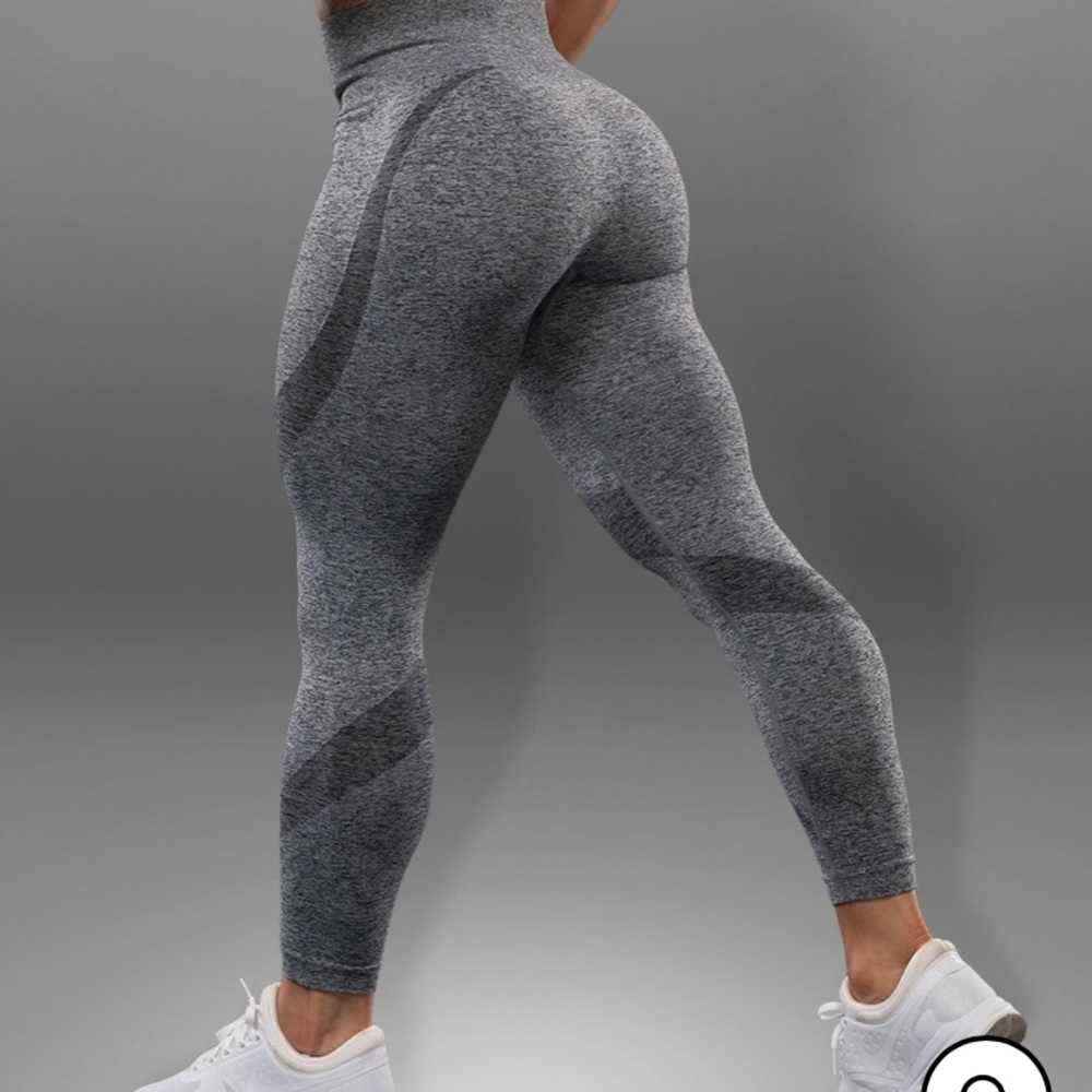 Violate the Dress code Leggings